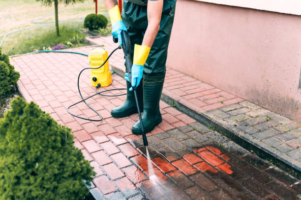 Pressure Washing Services for Businesses in Norton, KS