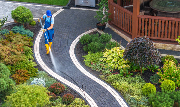 Best Pressure Washing Driveway  in Norton, KS